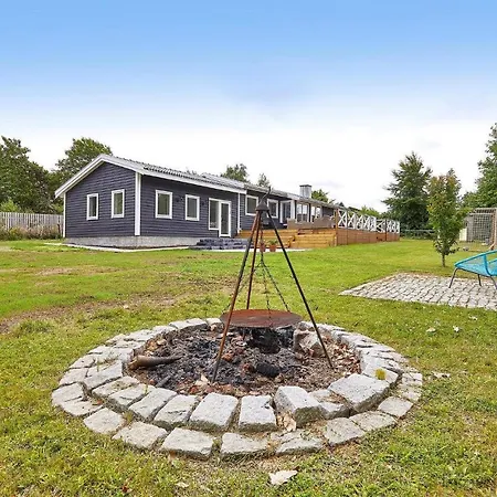 Cozy In With Wifi Holiday home